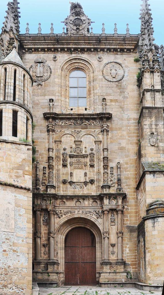 Plasencia Catedral Nueva Enlosado