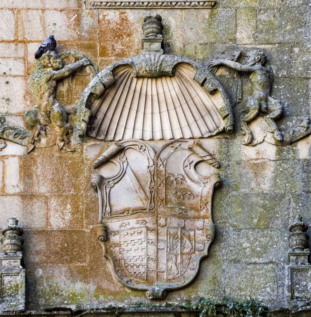 Plasencia zona monumental Armas Zuñigaz y Ayala palacio del Marques de Mirabel